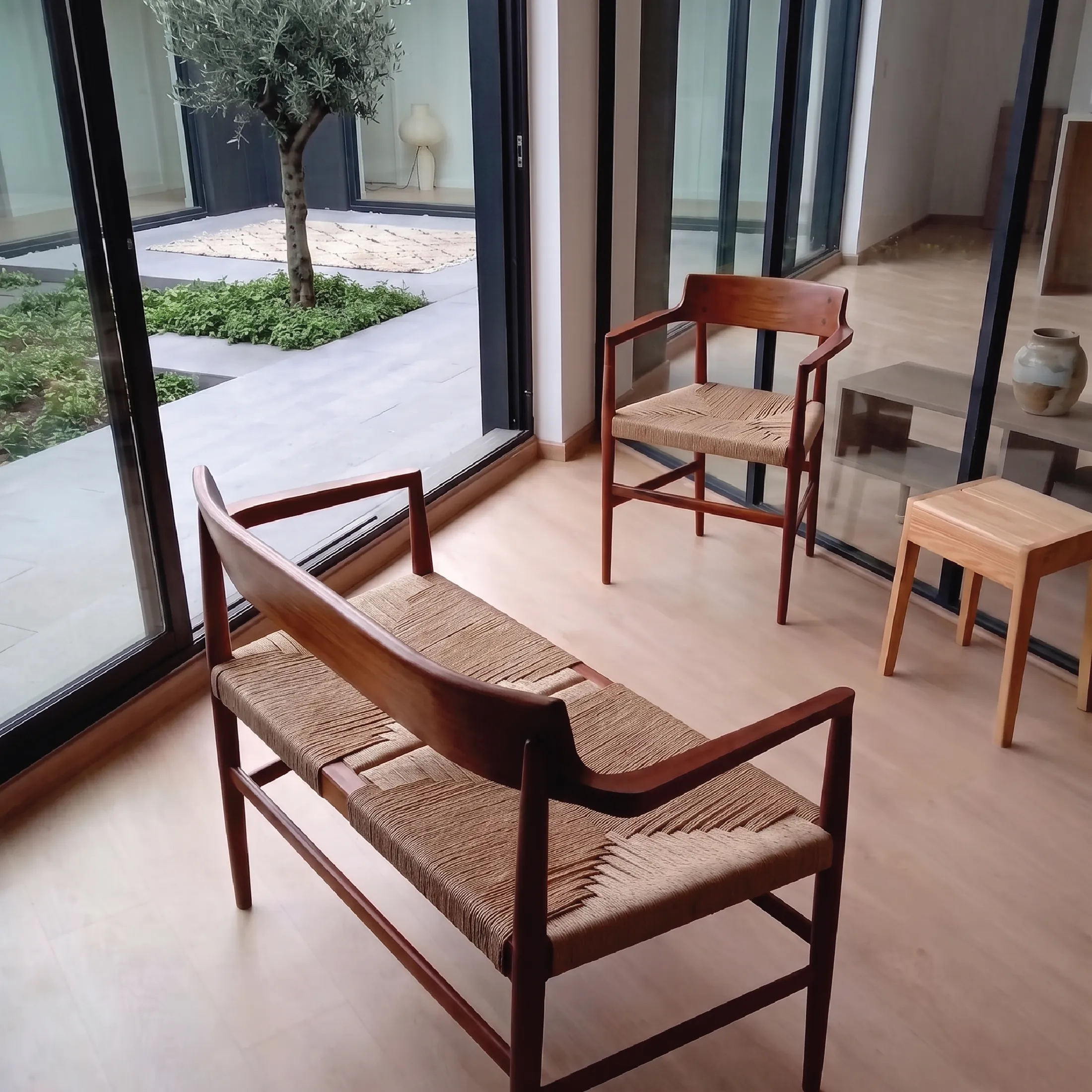 Banca Loveseat Capitán