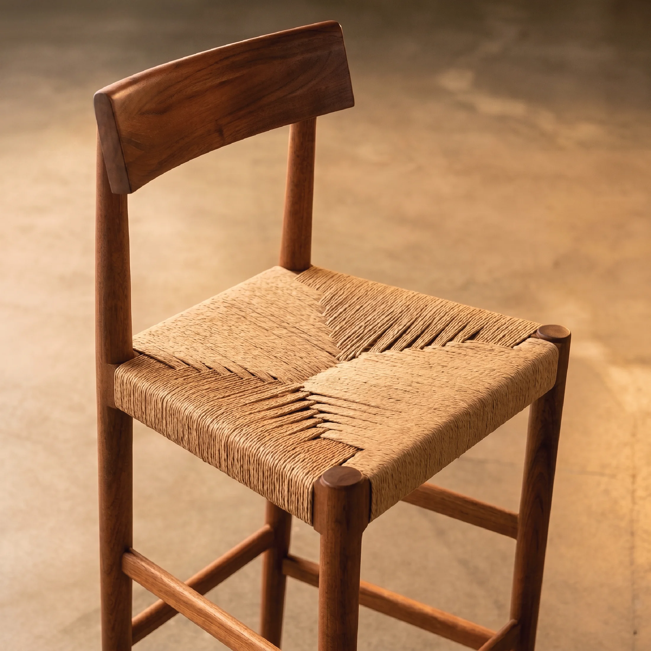 Banco Alto Capitán asiento tejido