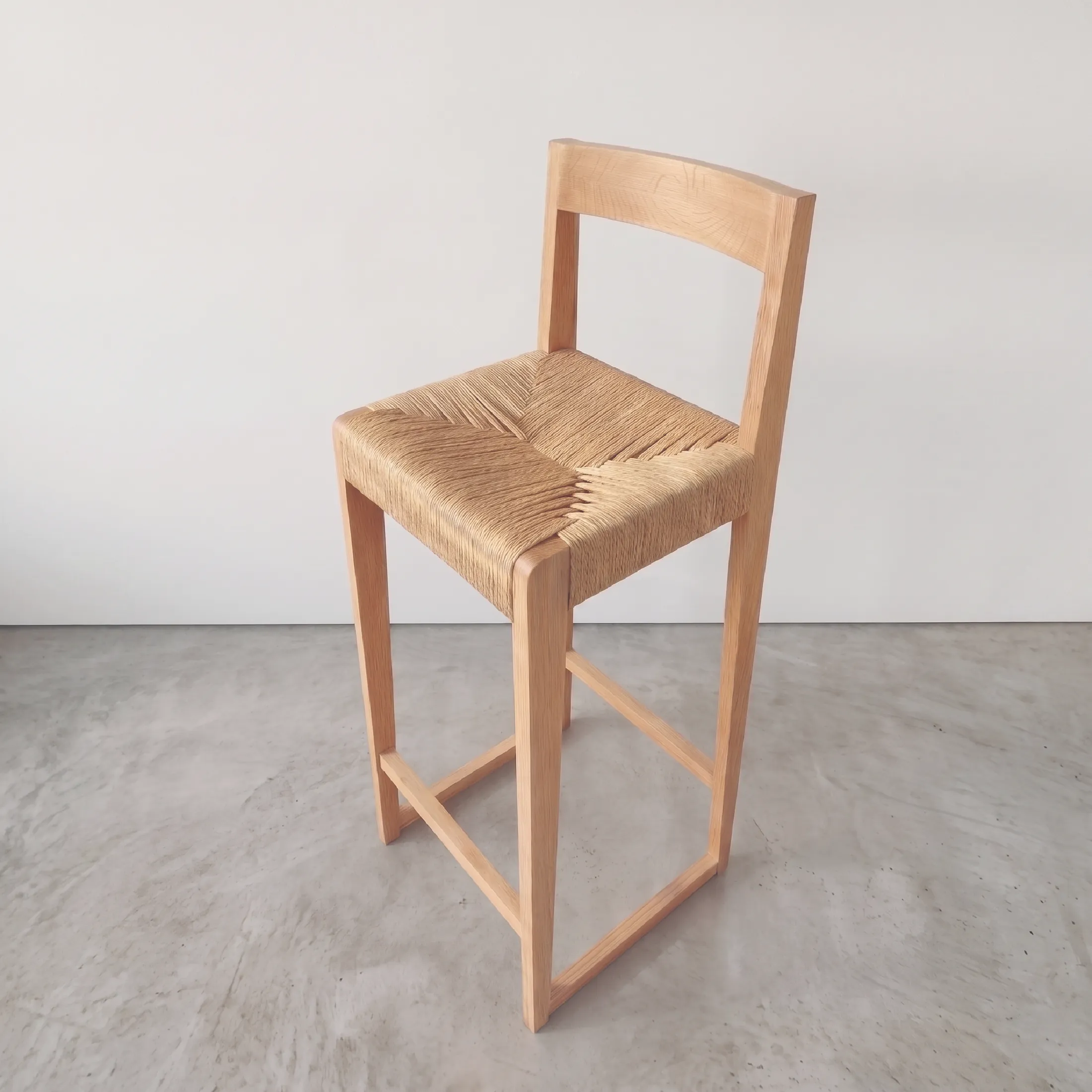 Banco Alto Matilde asiento tejido
